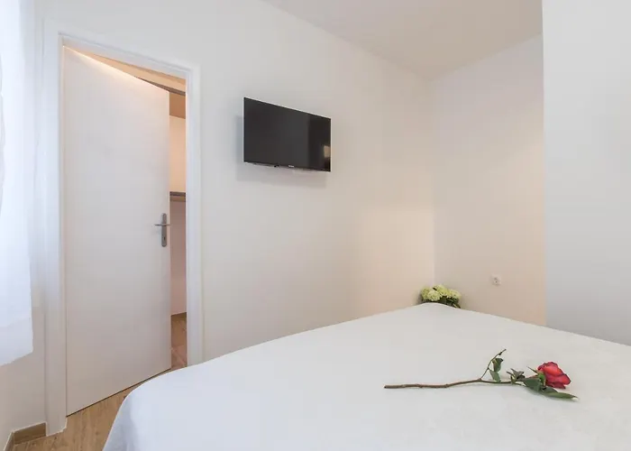 Apartamento Sylvia Center *