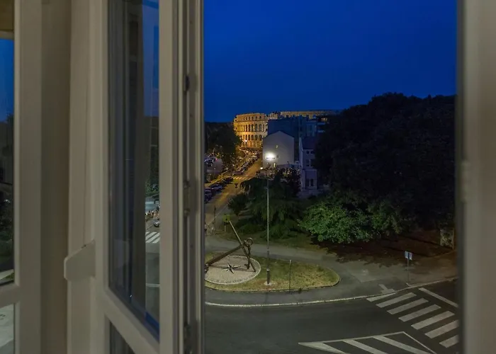 Διαμέρισμα Sylvia Center Πούλα