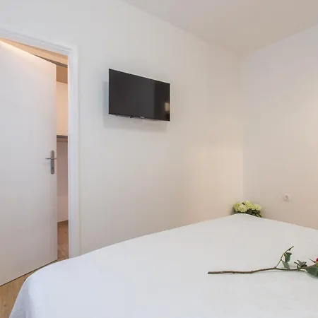 Lägenhet Sylvia Center *